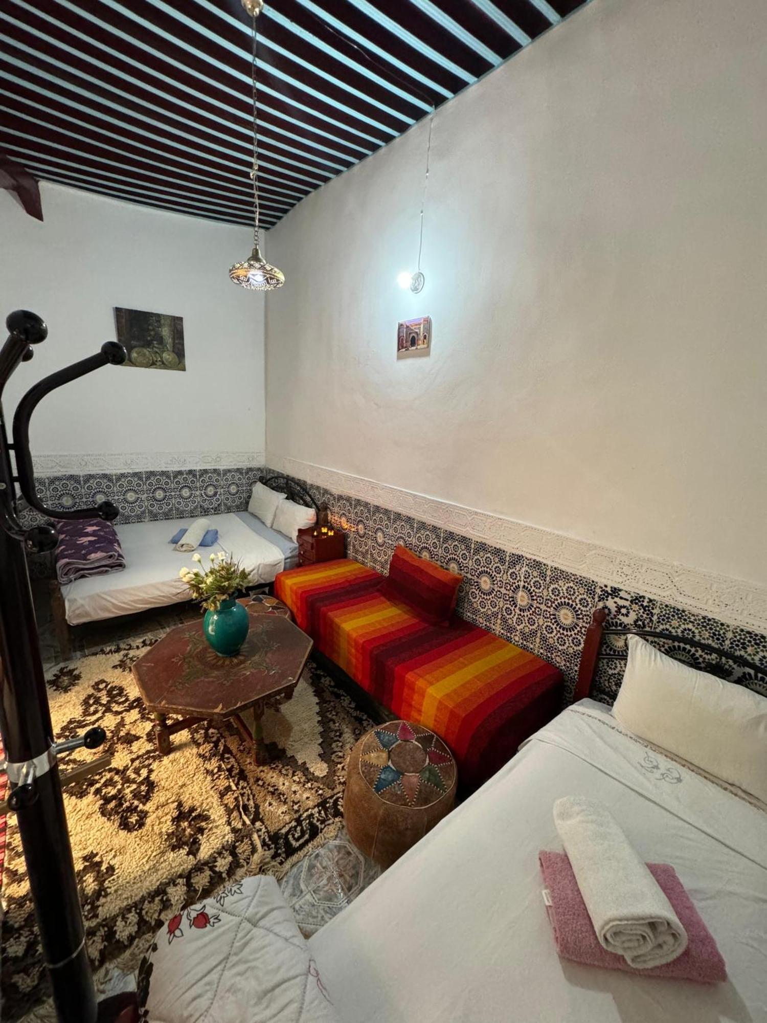 Dar Enouiina Hotell Fès Eksteriør bilde