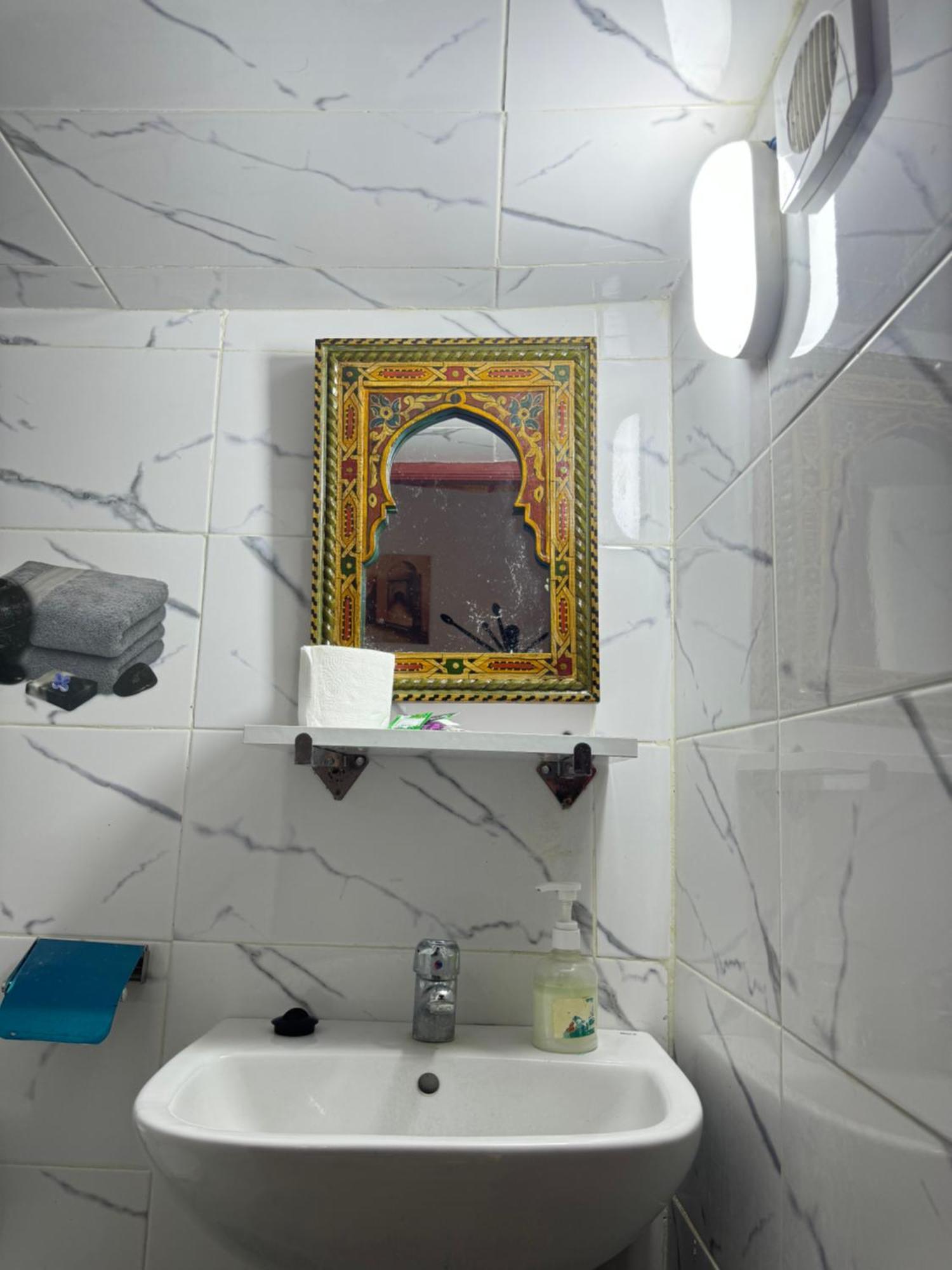 Dar Enouiina Hotell Fès Eksteriør bilde